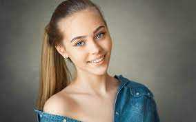 Elisabeth Lennert Profile Picture