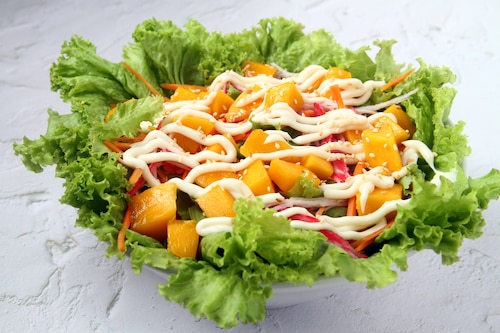 15-Minute Mango and Kani Salad | Recipedia